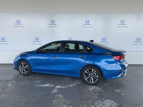 Used 2024 Kia Forte LX image 4