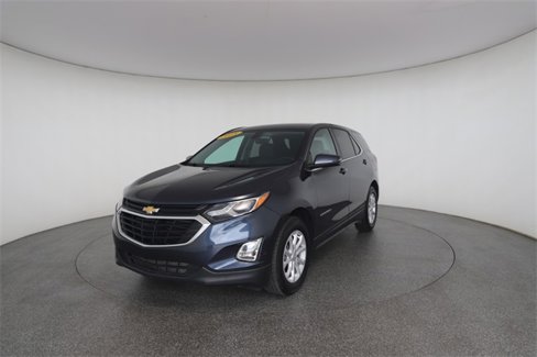 Used 2018 Chevrolet Equinox LT image 2