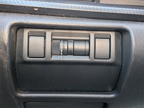 Certified 2024 Subaru Crosstrek 2.0i Premium image 21