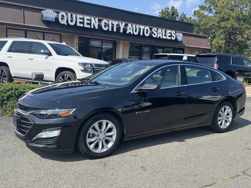 Used 2022 Chevrolet Malibu LT image 1