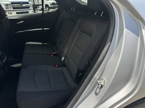 Used 2018 Chevrolet Equinox LT image 33