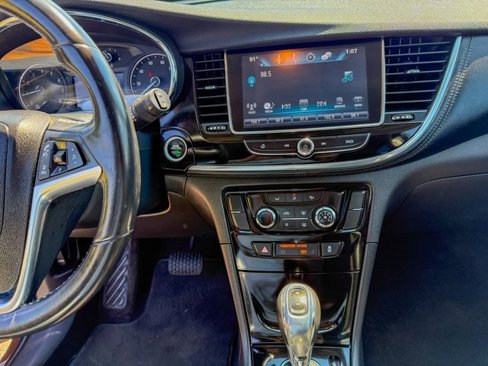 Used 2017 Buick Encore Preferred image 10