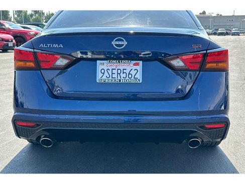 Used 2024 Nissan Altima 2.5 SR w/ SR Premium Package image 48