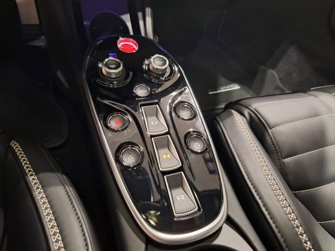 Used 2025 McLaren GTS image 16