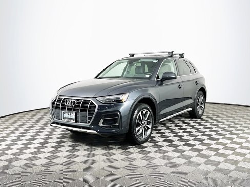 Used 2021 Audi Q5 Premium Plus w/ Premium Plus Package image 3