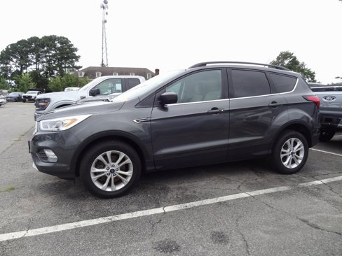 Used 2019 Ford Escape SEL image 4