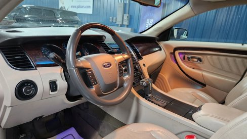 Used 2010 Ford Taurus Limited image 8
