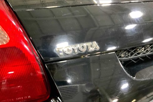 Used 2000 Toyota MR2 image 25