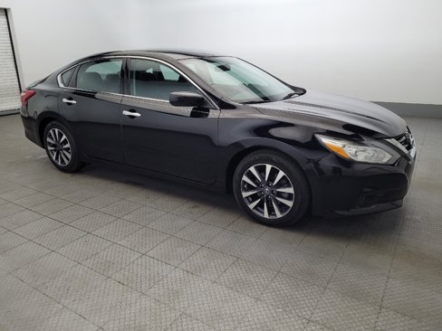 Used 2017 Nissan Altima 2.5 SV image 11