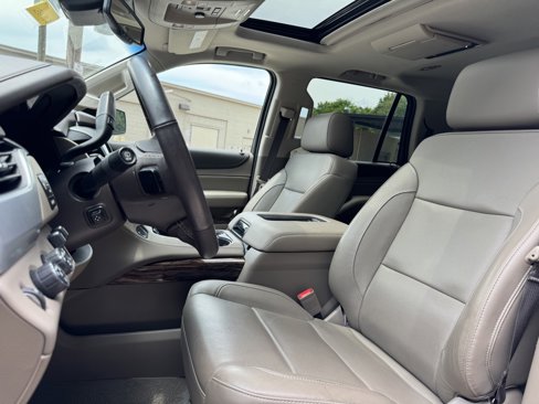 Used 2019 GMC Yukon SLT w/ Premium Edition image 28