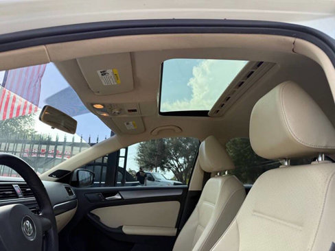 Used 2014 Volkswagen Jetta TDI image 13