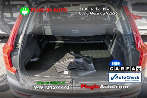 Used 2016 Volvo XC90 T6 Momentum w/ Vision Package image 12