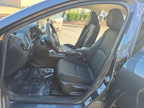 Used 2015 MAZDA MAZDA3 i Sport image 14