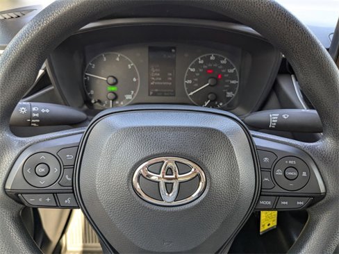 Used 2024 Toyota Corolla LE image 33