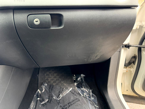 Used 2012 Volkswagen Tiguan S image 29