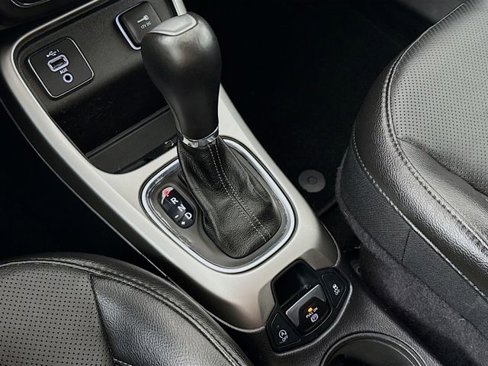 Used 2020 Jeep Compass High Altitude image 18