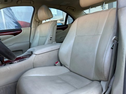 Used 2011 Lexus LS 460 image 7