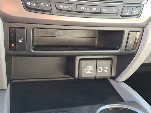 Used 2021 Honda Pilot EX-L image 25