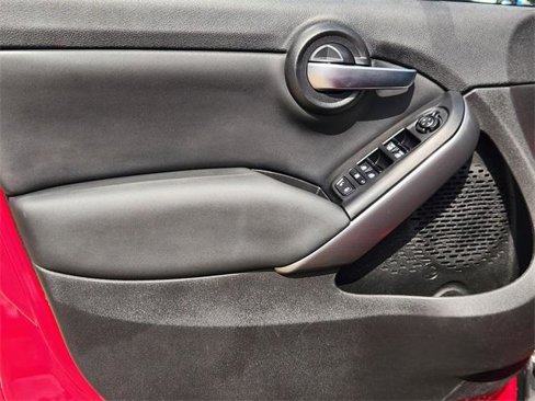 Used 2023 FIAT 500X Pop image 22