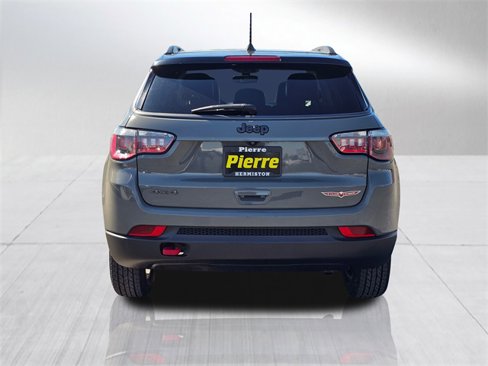 Used 2020 Jeep Compass Trailhawk image 5