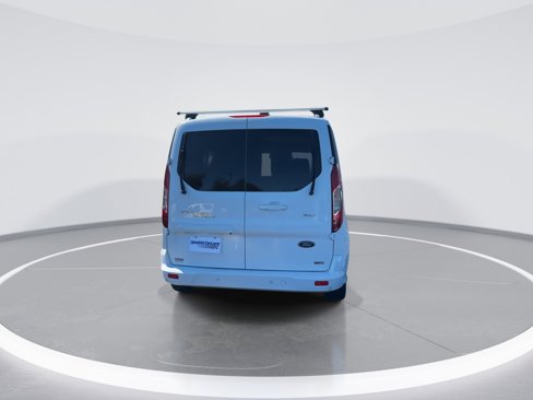 Used 2022 Ford Transit Connect XLT image 8