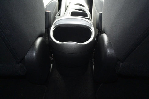 Used 2014 Nissan Juke S image 28