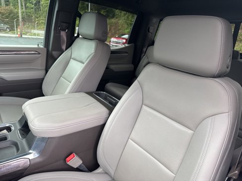 Used 2023 Chevrolet Silverado 1500 LTZ w/ LTZ Convenience Package II image 9
