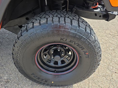 Used 2005 Jeep Wrangler Sport w/ 30" Tire & Wheel Group image 16