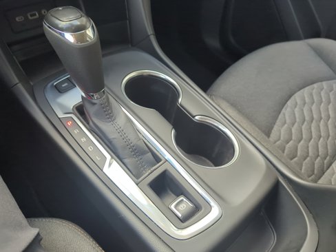 Used 2020 Chevrolet Equinox LT image 20