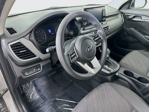 Used 2021 Kia Seltos LX image 15