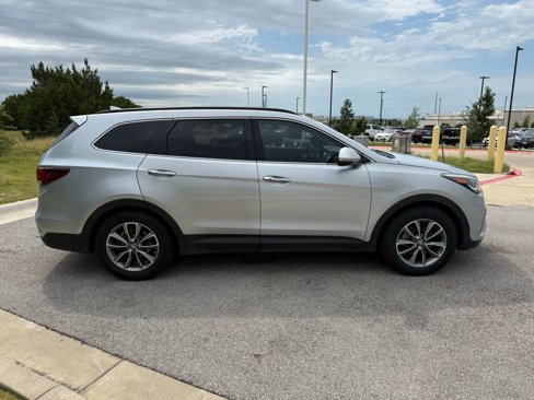 Used 2017 Hyundai Santa Fe SE w/ SE Premium Package 02 image 4