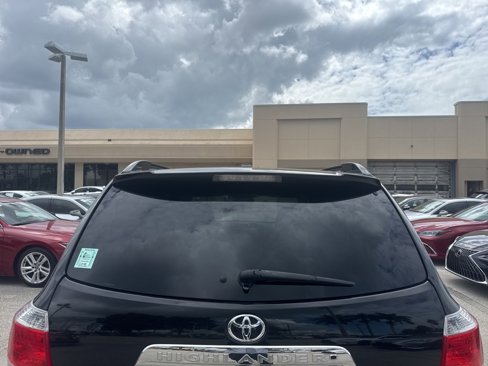 Used 2013 Toyota Highlander Plus image 5