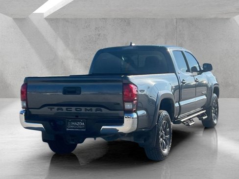 Used 2022 Toyota Tacoma SR5 image 5