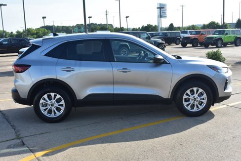 Used 2024 Ford Escape Active image 4