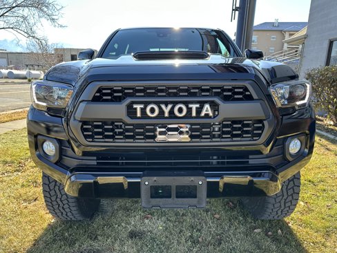 Used 2021 Toyota Tacoma TRD Sport image 12