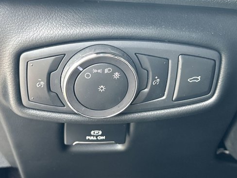 Used 2020 Lincoln MKZ w/ Convenience Package image 26