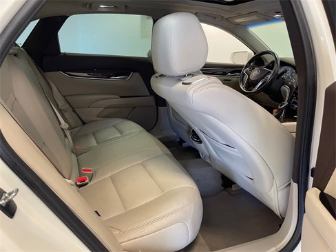 Used 2015 Cadillac XTS Premium image 13