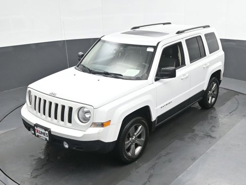 Used 2015 Jeep Patriot High Altitude image 29