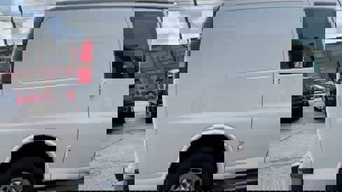 Used 2015 GMC Savana 2500 image 41