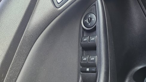 Used 2016 Ford Focus SE image 19