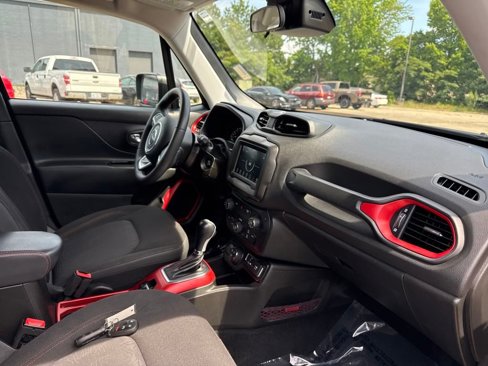 Used 2020 Jeep Renegade Trailhawk image 43