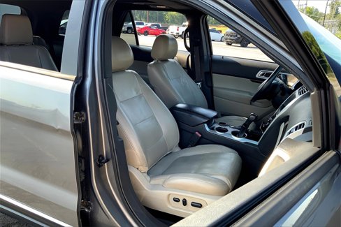 Used 2013 Ford Explorer Limited image 8