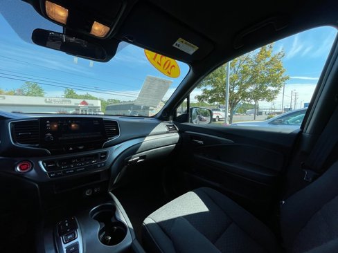 Used 2021 Honda Passport Sport image 13