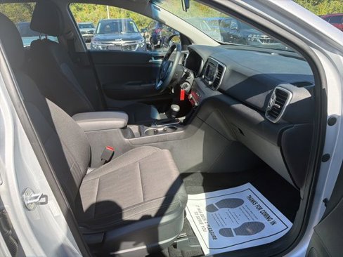 Used 2019 Kia Sportage LX image 20