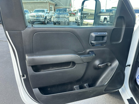 Used 2015 Chevrolet Silverado 3500 W/T image 9