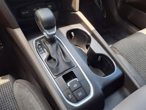 Used 2019 Hyundai Santa Fe SE image 17