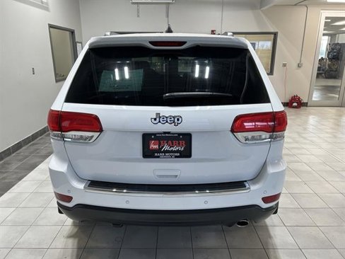 Used 2018 Jeep Grand Cherokee Limited image 3