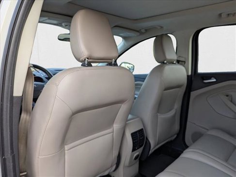 Used 2018 Ford Escape SEL image 26