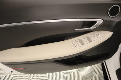 Used 2022 Hyundai Sonata SEL image 14