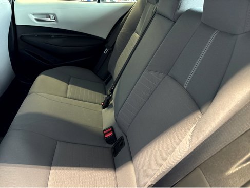 Used 2022 Toyota Corolla SE image 17
